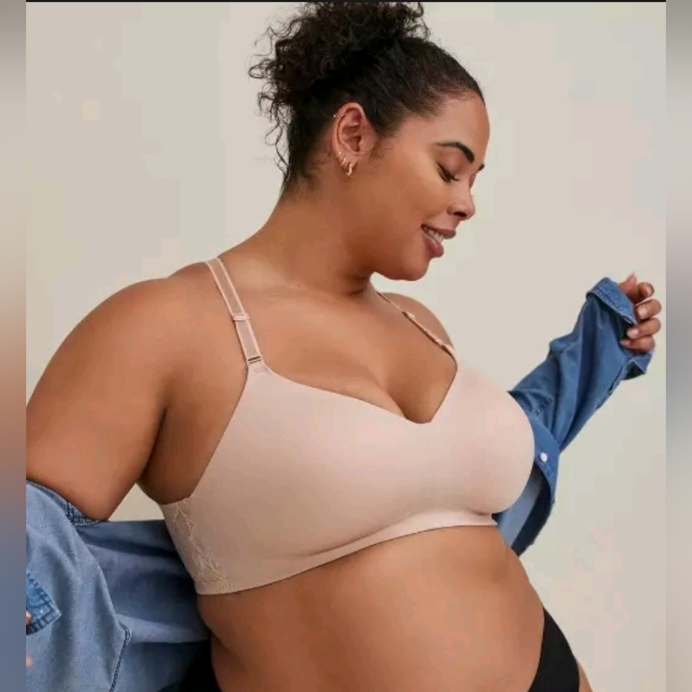 Racerback wire free bra